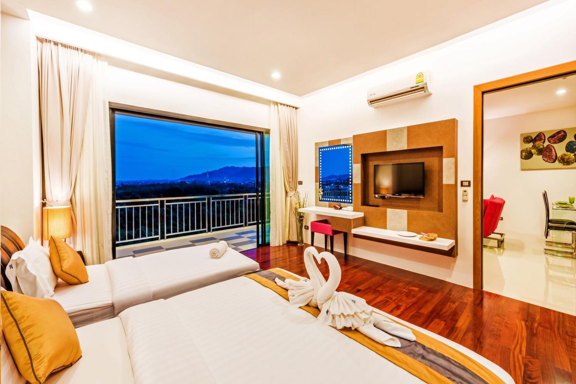 Chalong Miracle Lakeview Aparthotel Room photo